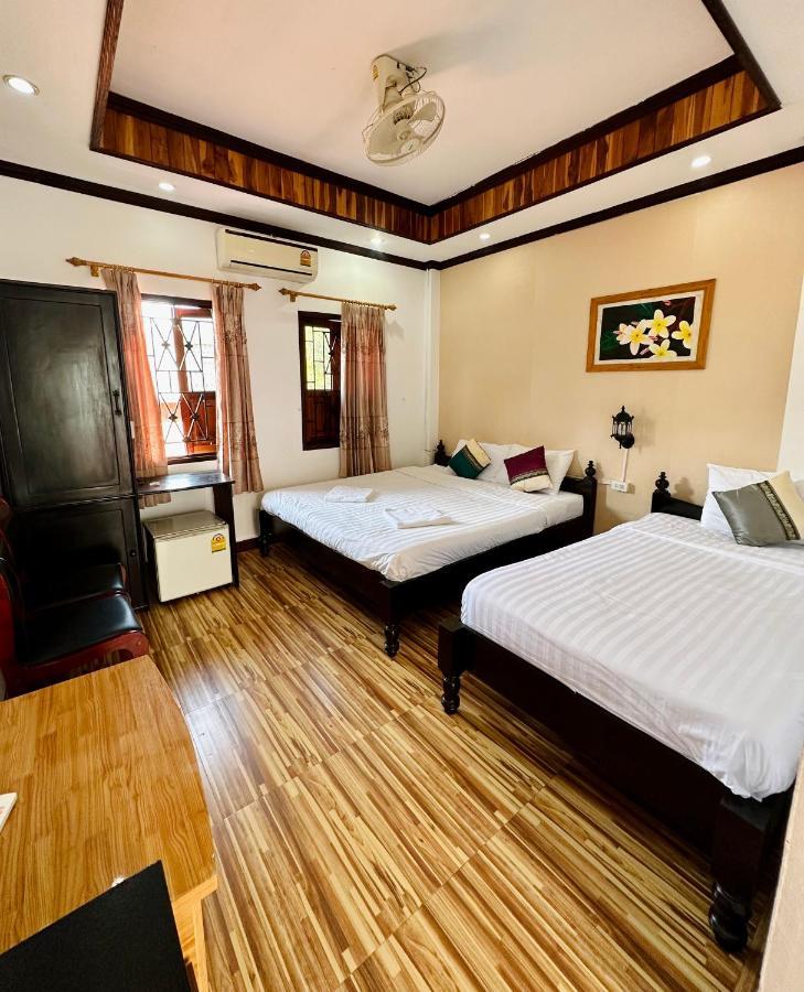Singharat Boutique House Bed and Breakfast Luang Prabang Exteriör bild