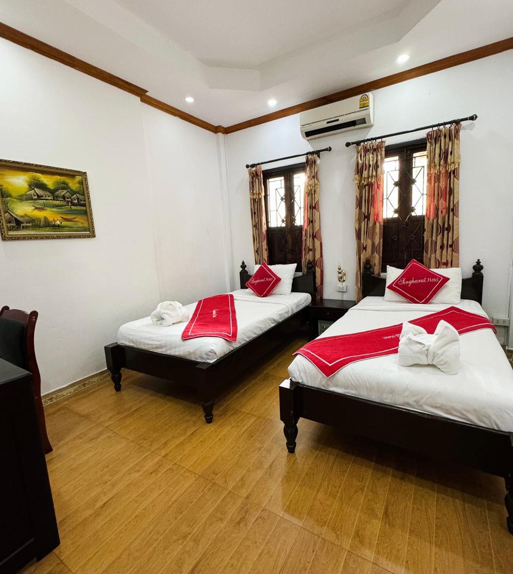 Singharat Boutique House Bed and Breakfast Luang Prabang Exteriör bild