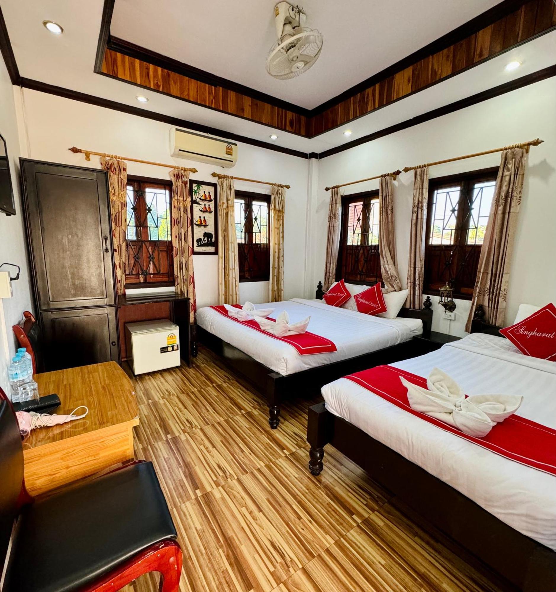Singharat Boutique House Bed and Breakfast Luang Prabang Exteriör bild