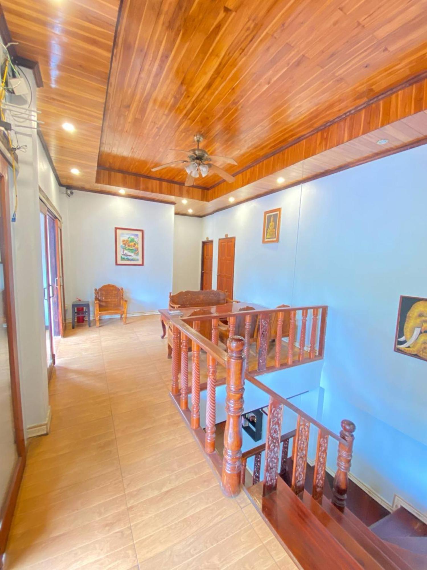 Singharat Boutique House Bed and Breakfast Luang Prabang Exteriör bild