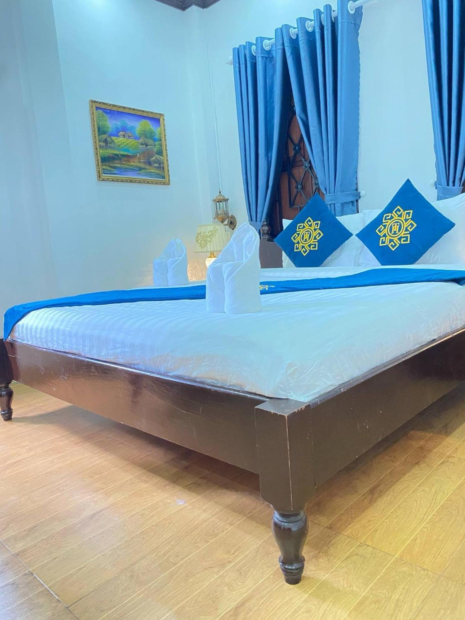Singharat Boutique House Bed and Breakfast Luang Prabang Exteriör bild