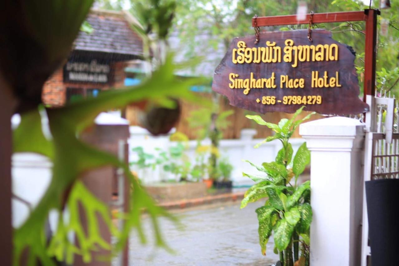 Singharat Boutique House Bed and Breakfast Luang Prabang Exteriör bild